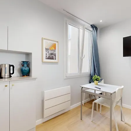 Bluestay 196 - Au Marais Parigi
